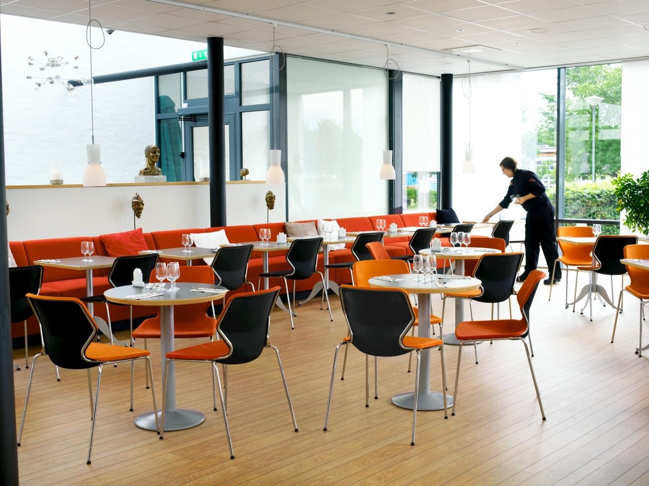乐竞在线注册 - 坐具|餐椅|办公家具|（中国）科技公司家具|Boo 餐椅/洽谈椅