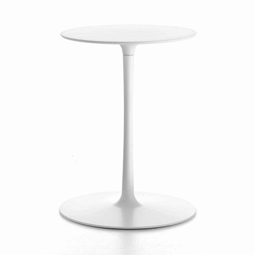 乐竞在线注册 - 桌几|茶几/边几|办公家具|（中国）科技公司家具|FLOW LOW TABLES 茶几/咖啡桌