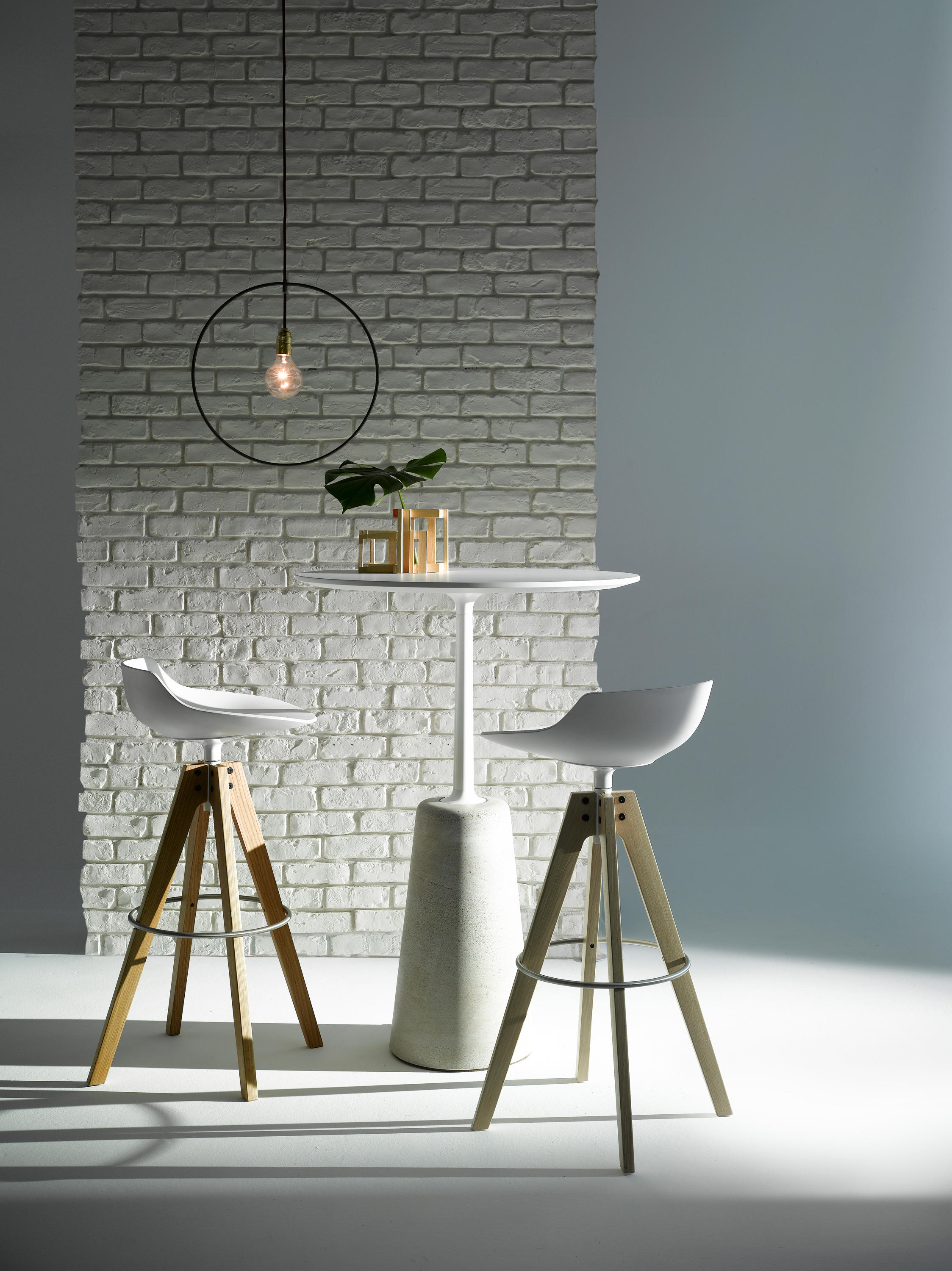 乐竞在线注册 - 桌几|餐桌|办公家具|（中国）科技公司家具|ROCK TABLE 餐桌/咖啡桌