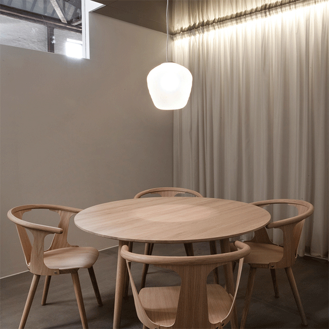 乐竞在线注册 - 坐具|餐椅|办公家具|（中国）科技公司家具|Between SK2 餐椅